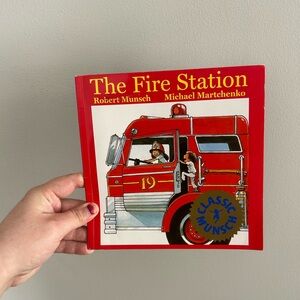 Robert Munsch The Fire Station Children's Book